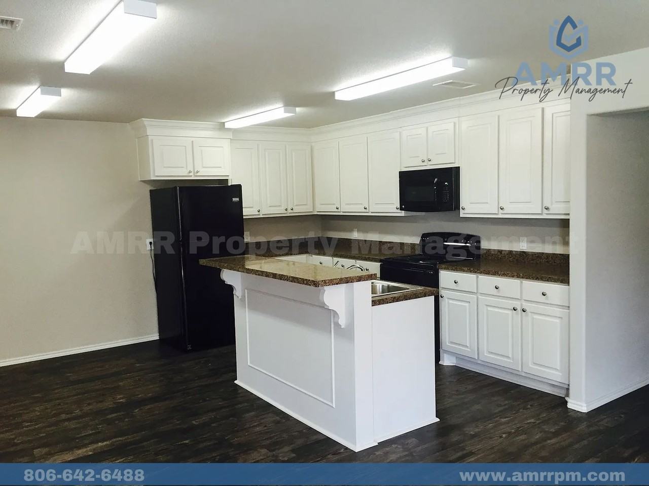 2807 113th St - Photo 2 of 12