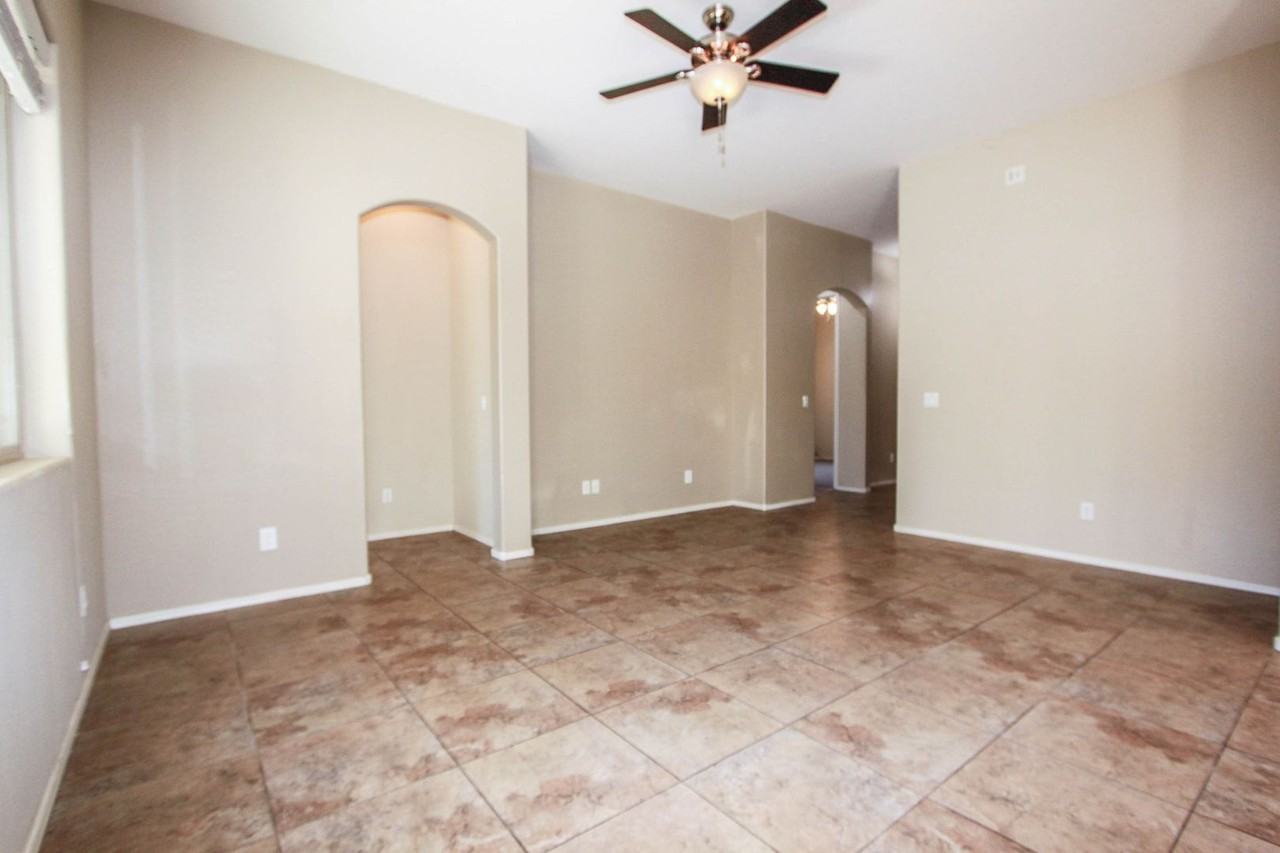 6803 E Hetley Pl - Photo 3 of 21