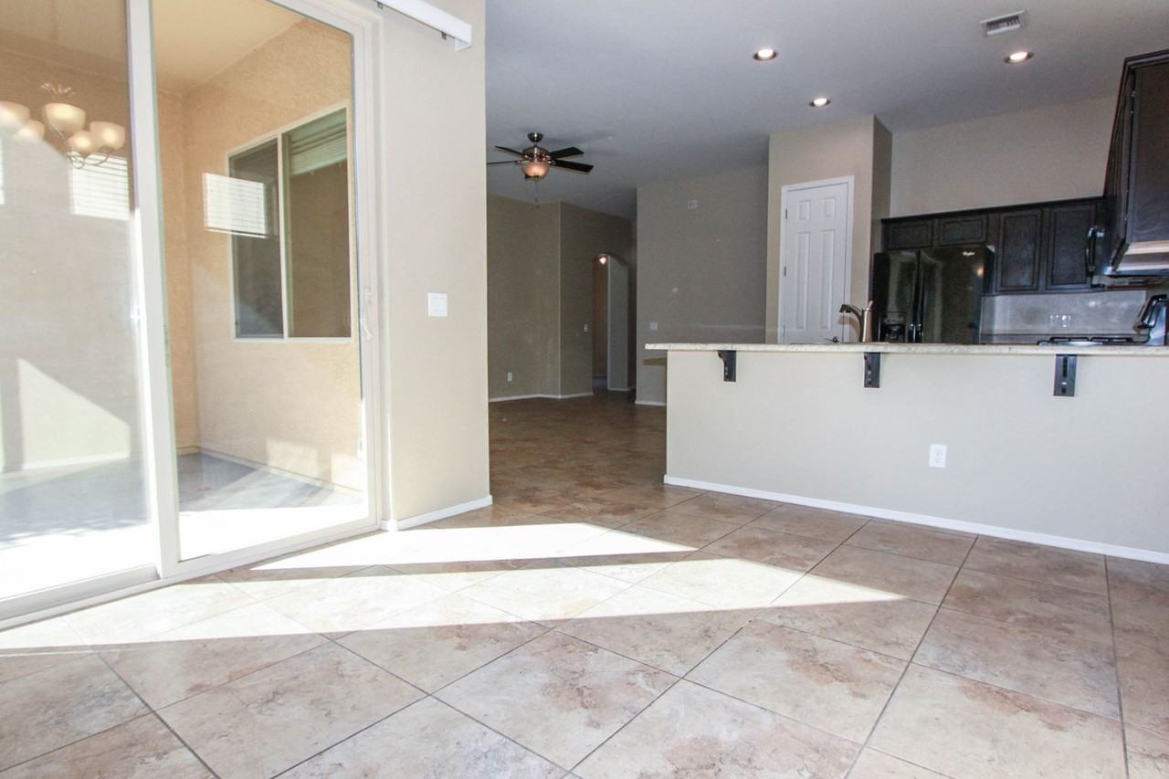 6803 E Hetley Pl - Photo 7 of 21