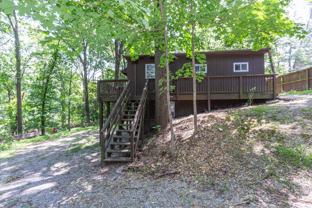 160B Greenwood Rd - Photo 1 of 1