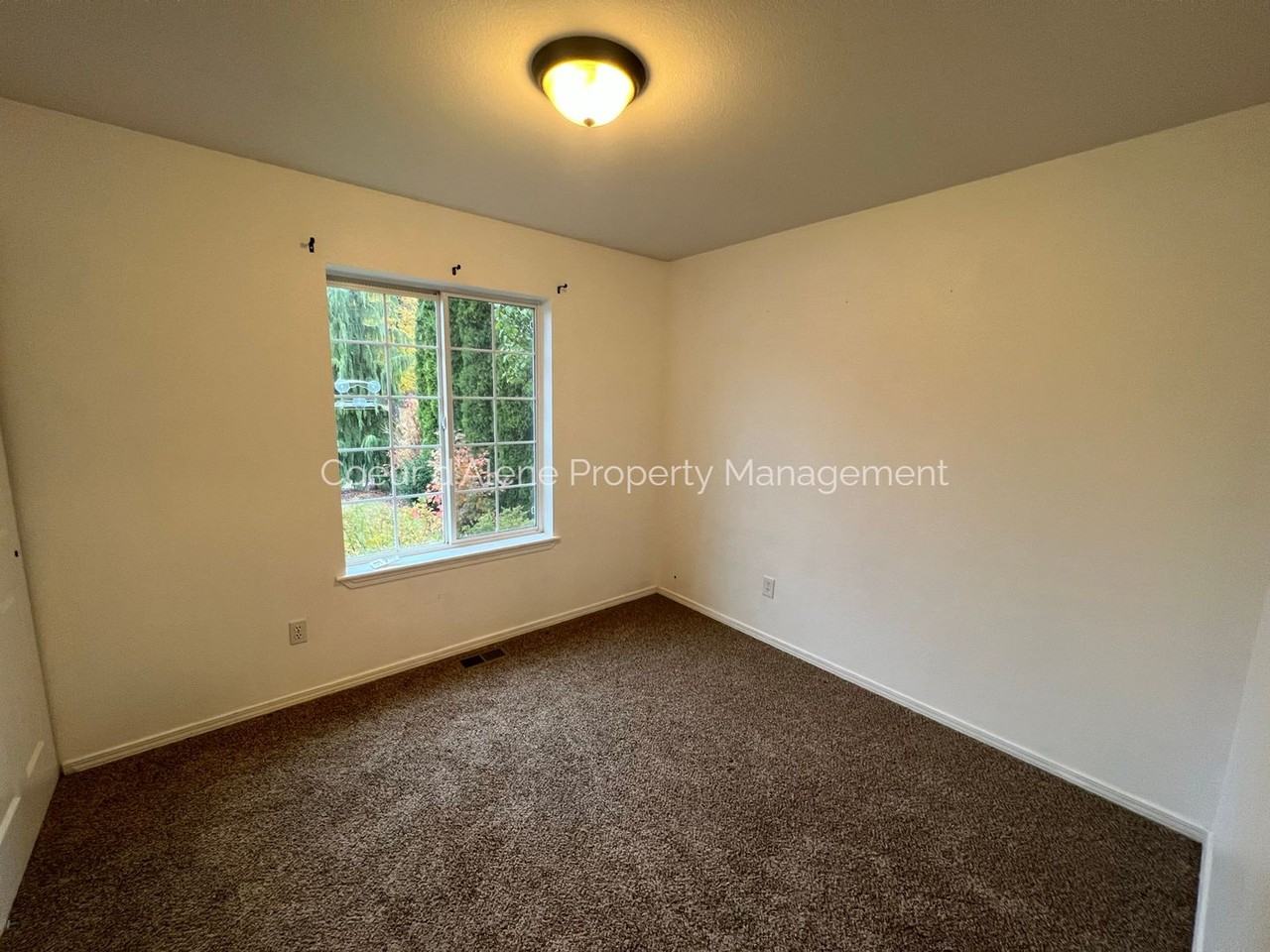 6720 W Legacy Dr - Photo 4 of 11