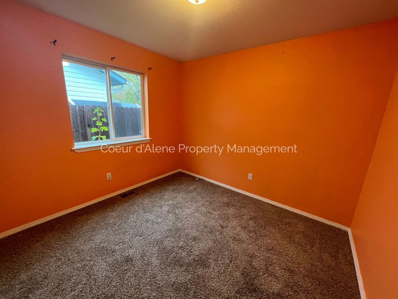 6720 W Legacy Dr - Photo 6 of 11