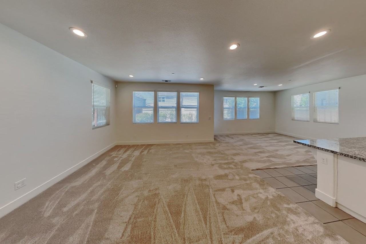5220 Julia Berger Cir - Photo 3 of 16