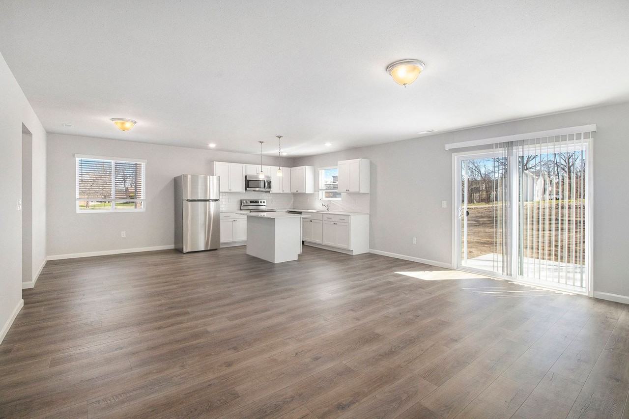 1010 Chittock Ave - Photo 3 of 25