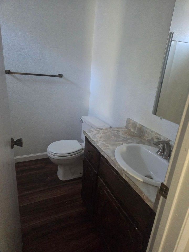 1101 Brandon Ct - Photo 5 of 19