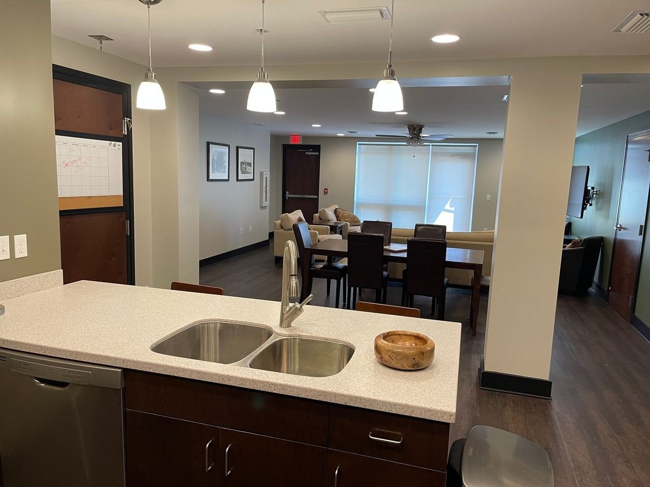 220 E College Ave - Photo 5 of 17