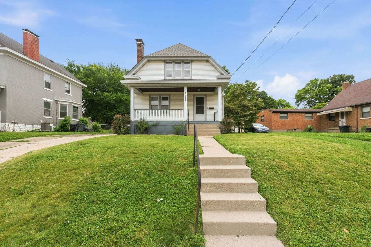 3713 Frances Ave - Photo 2 of 50