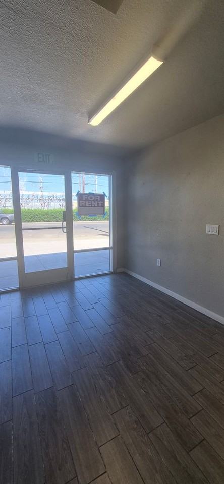 124 S Porter Rd - Photo 2 of 23
