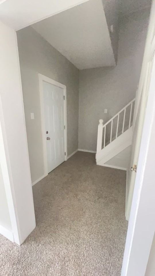 2918 S Jefferson St - Photo 6 of 12