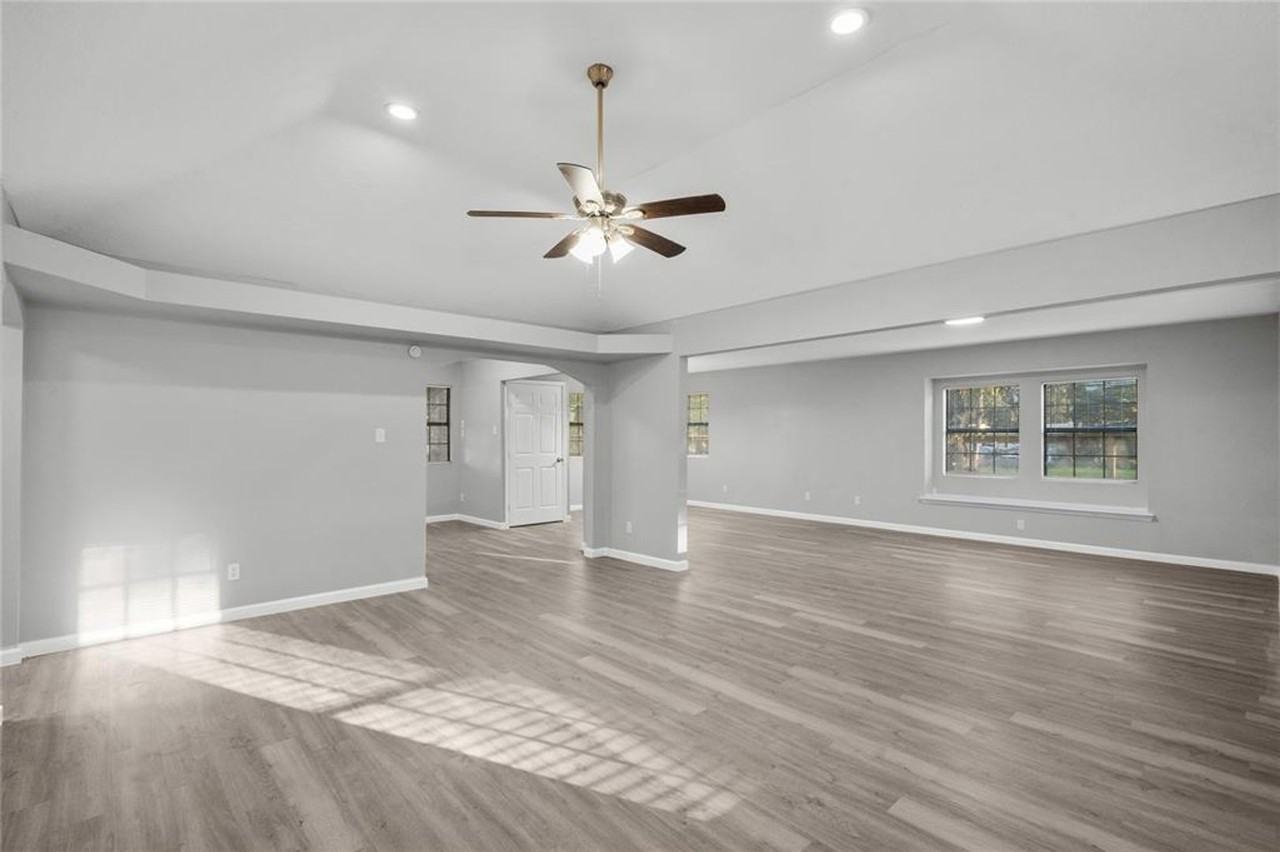 20575 Kings Rd - Photo 2 of 19