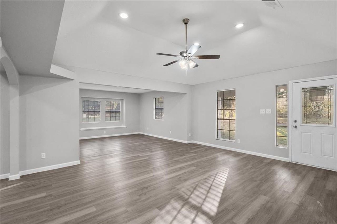 20575 Kings Rd - Photo 3 of 19