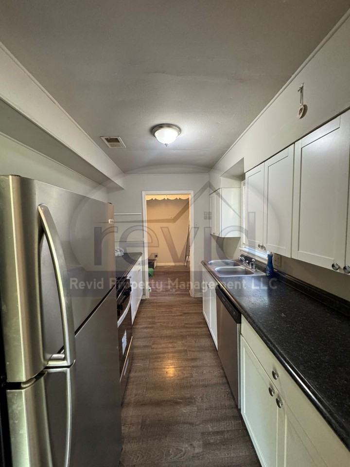 4605 Verne Rd - Photo 4 of 11