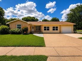 1001 Goode Dr - Photo 1 of 1