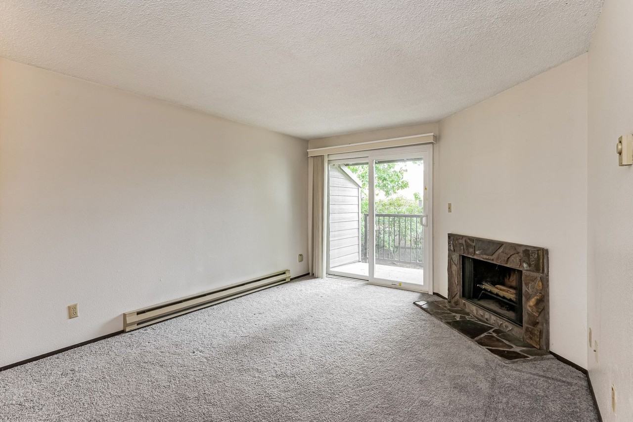 12632 Nw Barnes Rd - Photo 3 of 25
