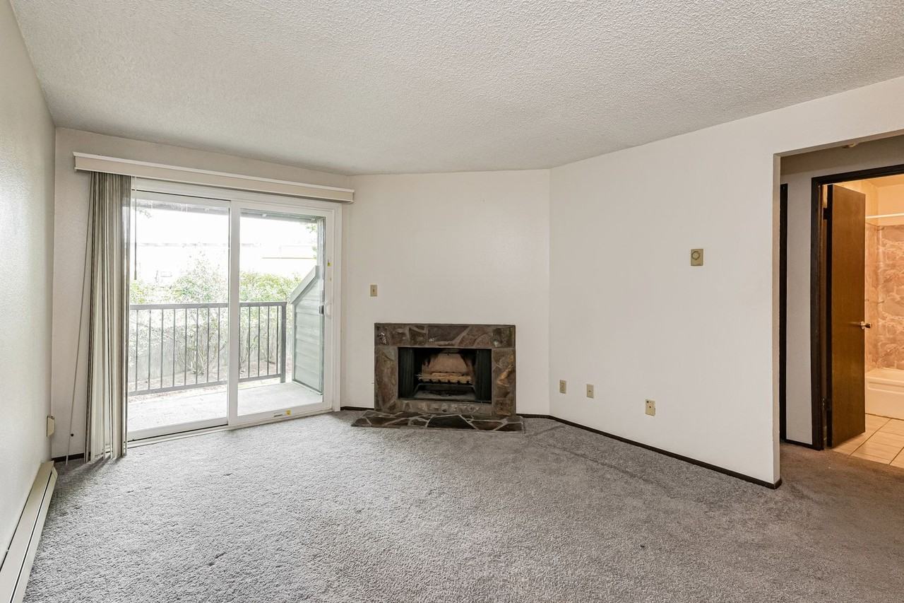 12632 Nw Barnes Rd - Photo 4 of 25