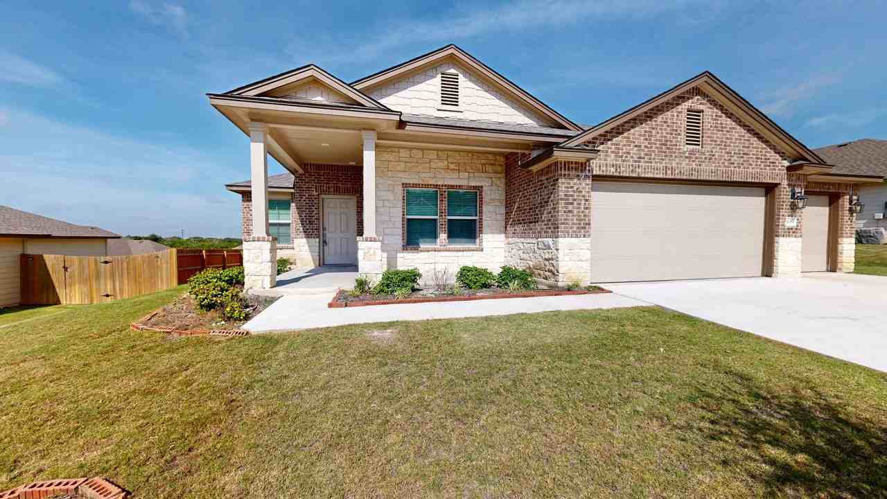 109 Ayla Marie Dr - Photo 2 of 30
