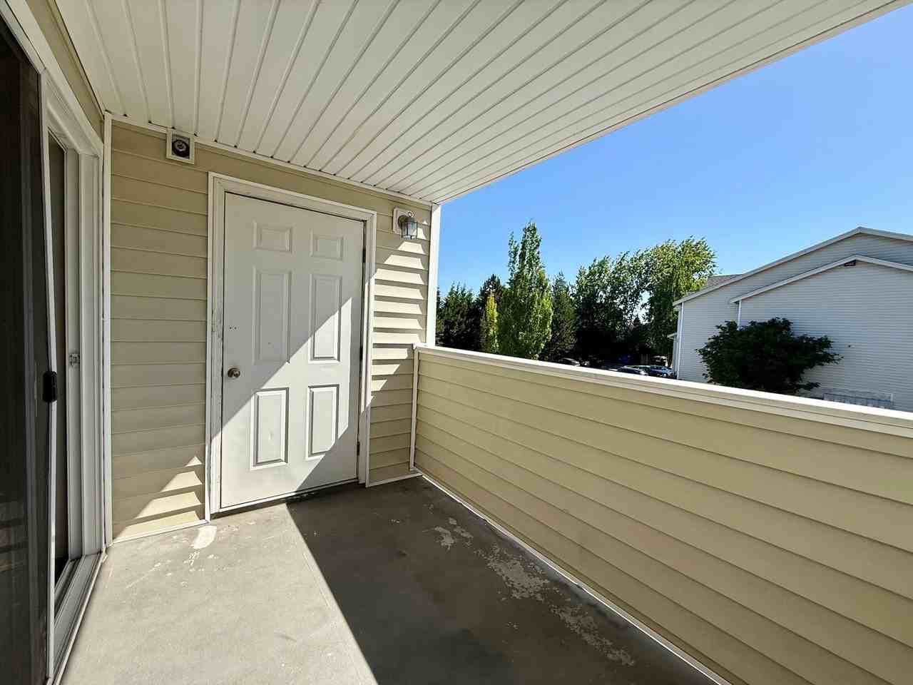 11915 Roseberg Ave S #309 - Photo 7 of 25