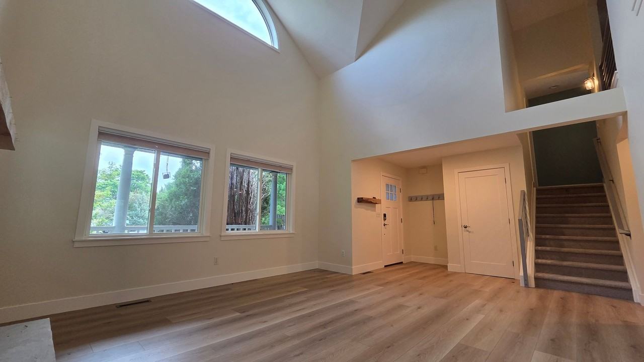 5977 Scotswood Ct - Photo 6 of 48