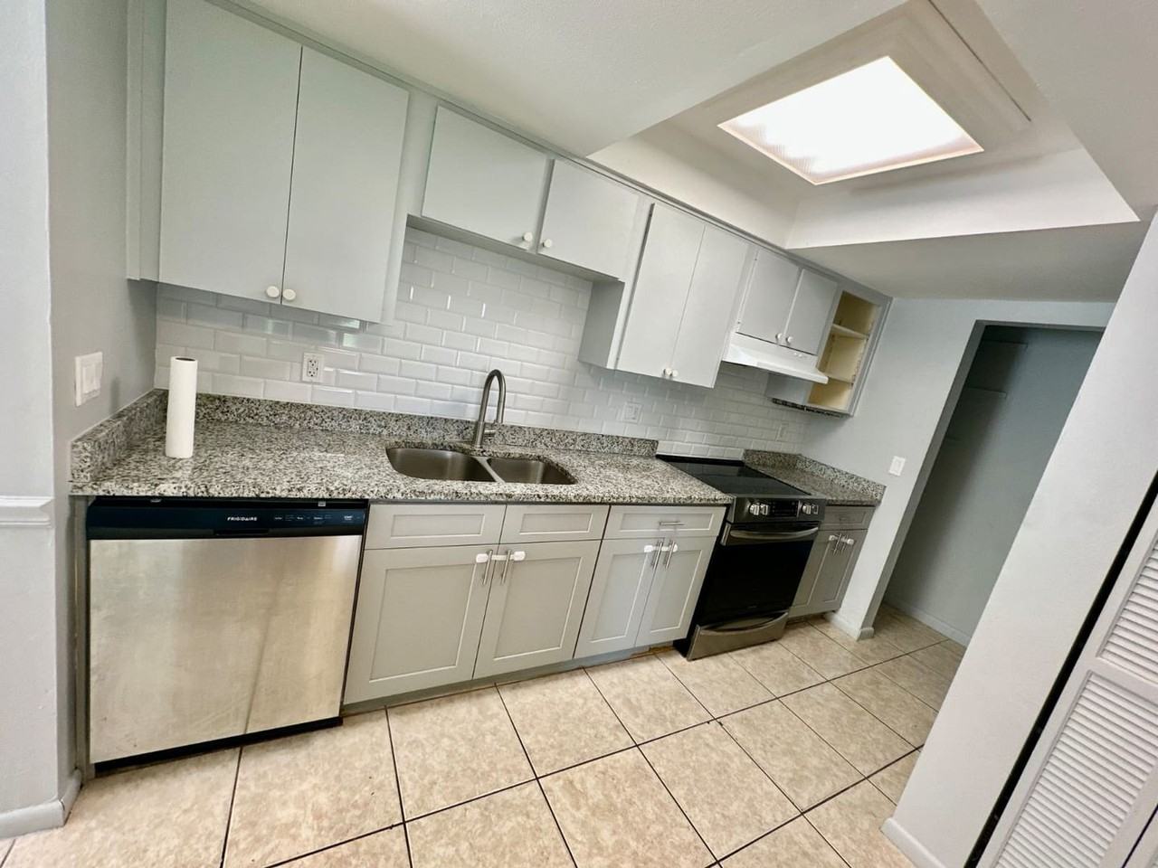 5835 La Costa Dr - Photo 4 of 11