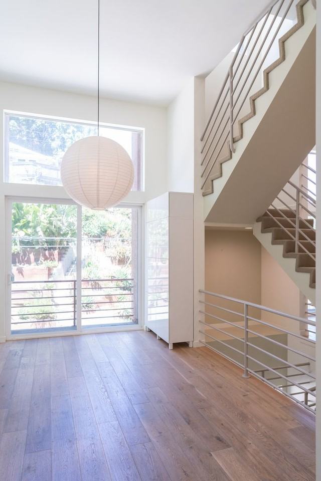 633 Museum Dr - Photo 7 of 48