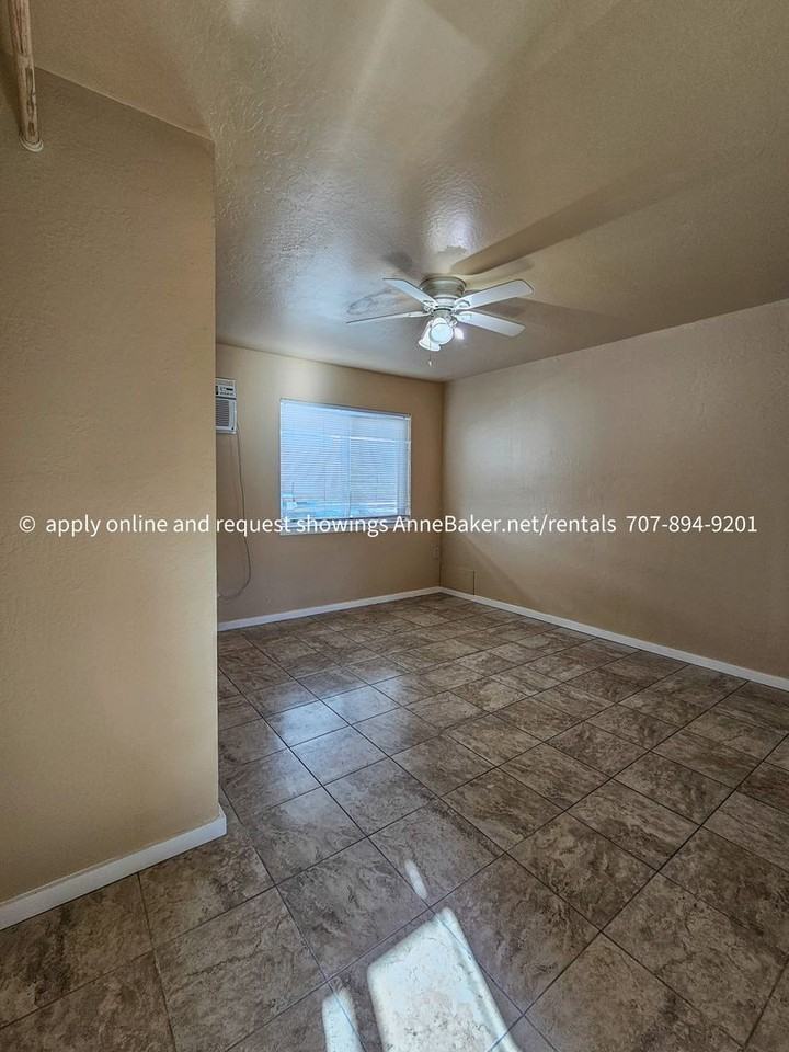 45 Cherry Creek Rd - Photo 7 of 9