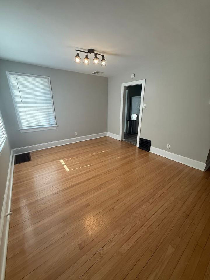 6475 Durham Rd - Photo 3 of 24