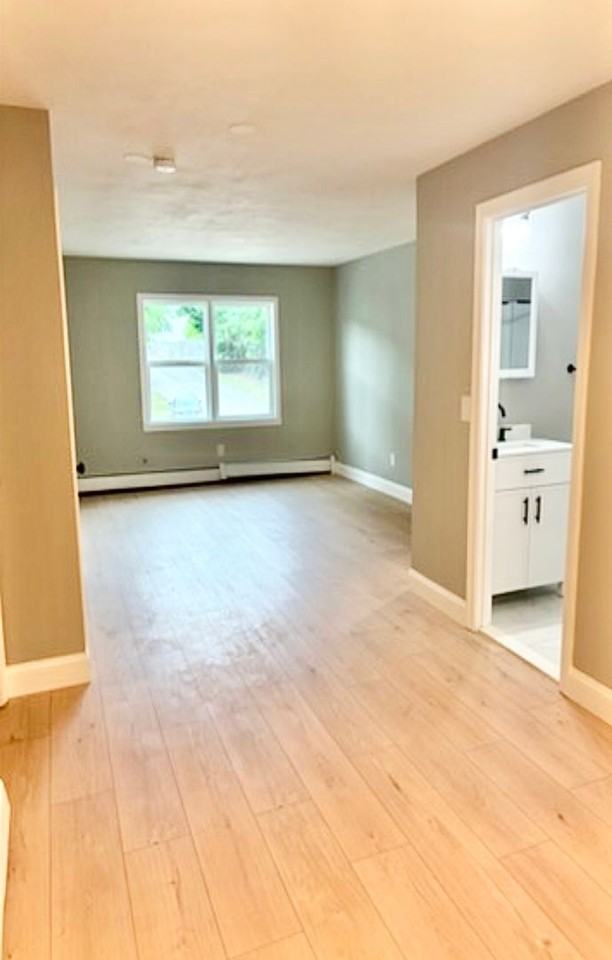 1 Ferreira Ct - Photo 4 of 9