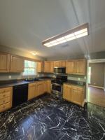 featured image of 712 Michael Dr #1