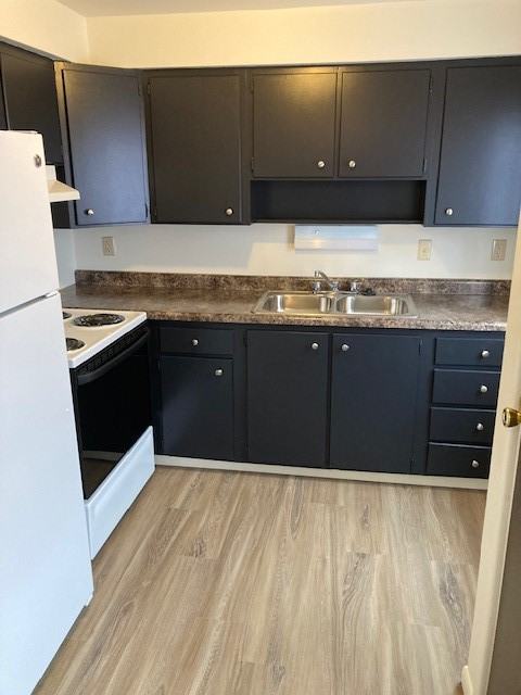 1229 S Hamilton Rd #1229HAM - Photo 2 of 23