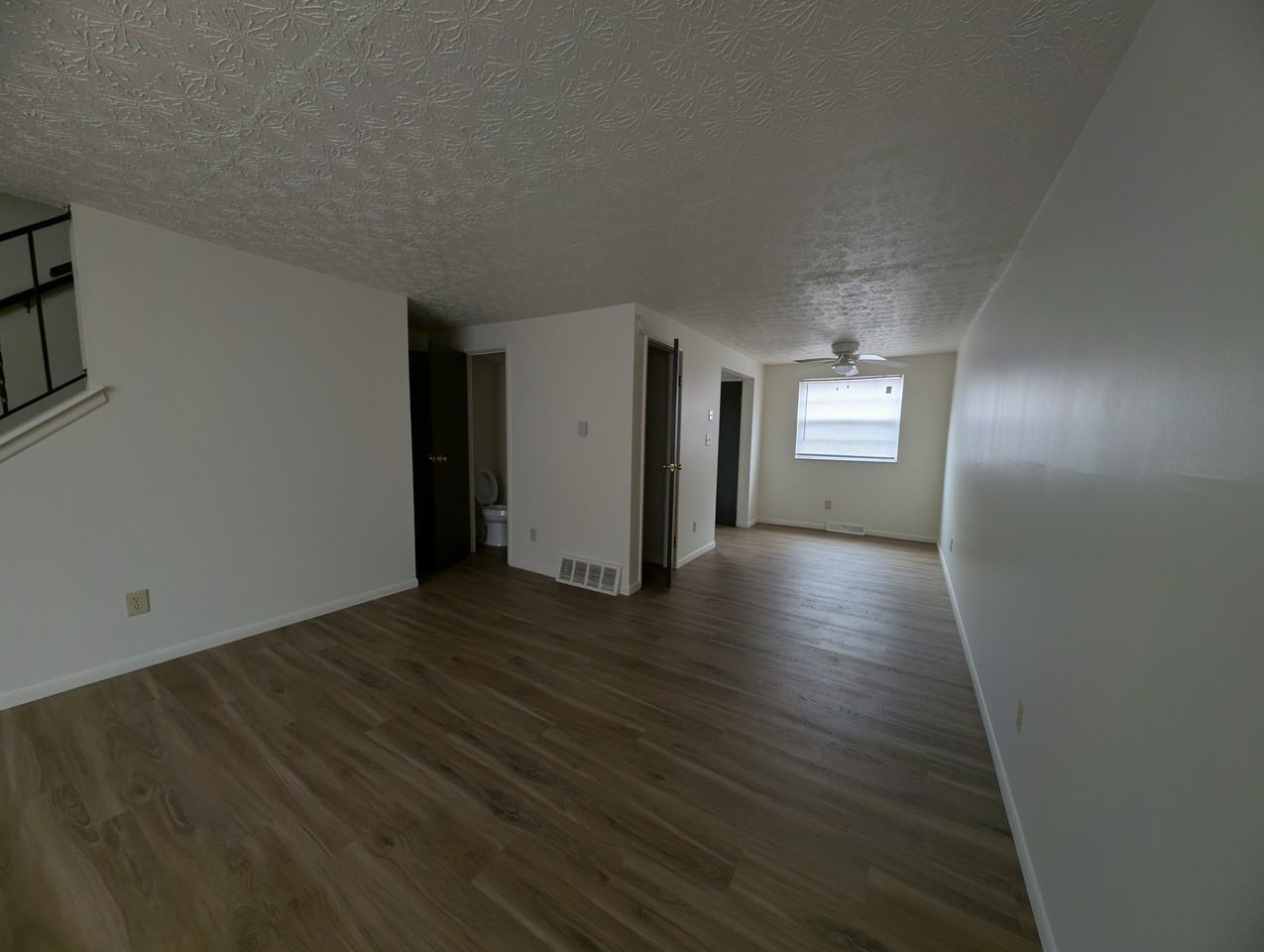 1229 S Hamilton Rd #1229HAM - Photo 7 of 23