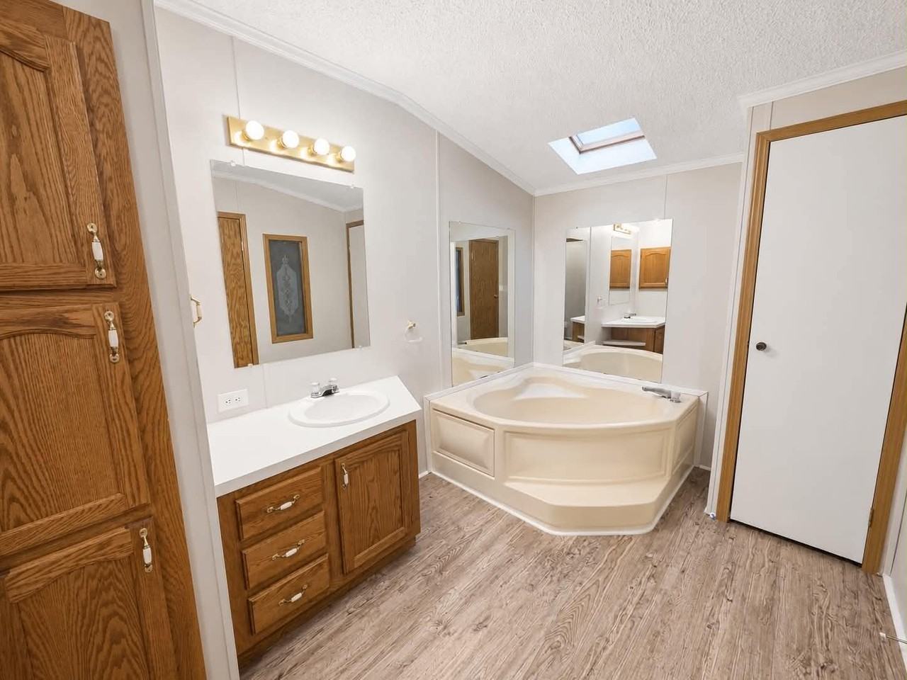 3676 Willow Ct #745 - Photo 7 of 17