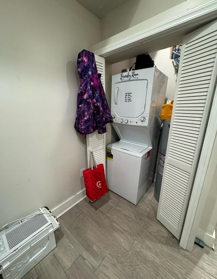 1906 W Diamond St #3 - Photo 4 of 10
