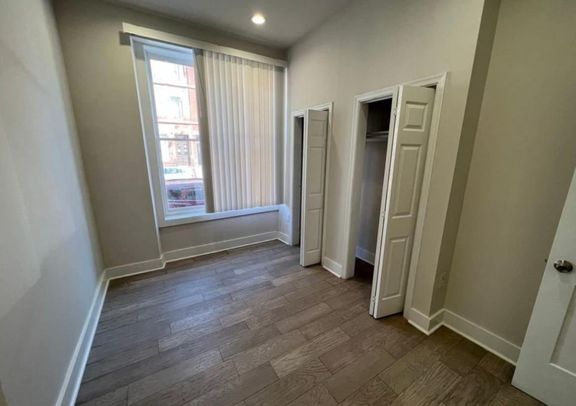 1906 W Diamond St #3 - Photo 5 of 10