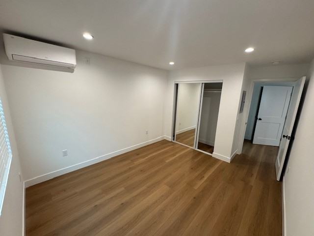 724 1/4 E 81st St #724-1-4 - Photo 6 of 7