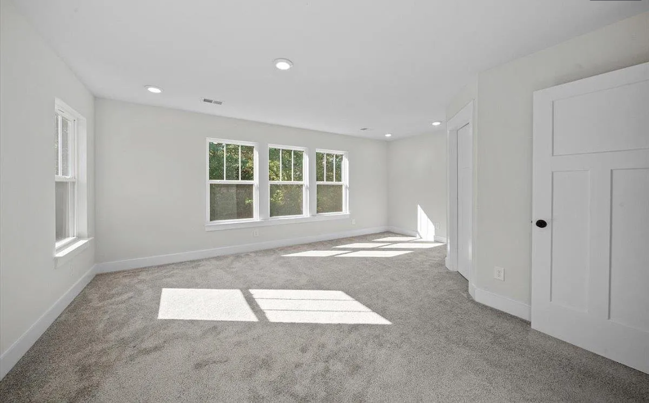 1085 Millison Pl #1 - Photo 3 of 29