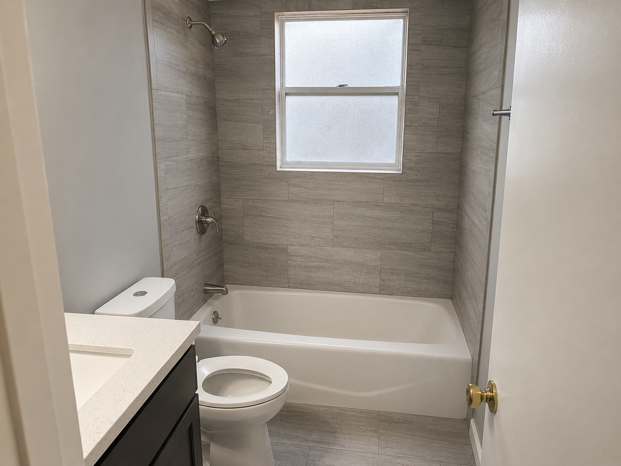 313 Sparta St #1 - Photo 4 of 6