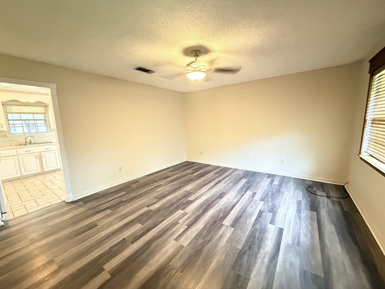 4432 Pine Villa Cir - Photo 2 of 10