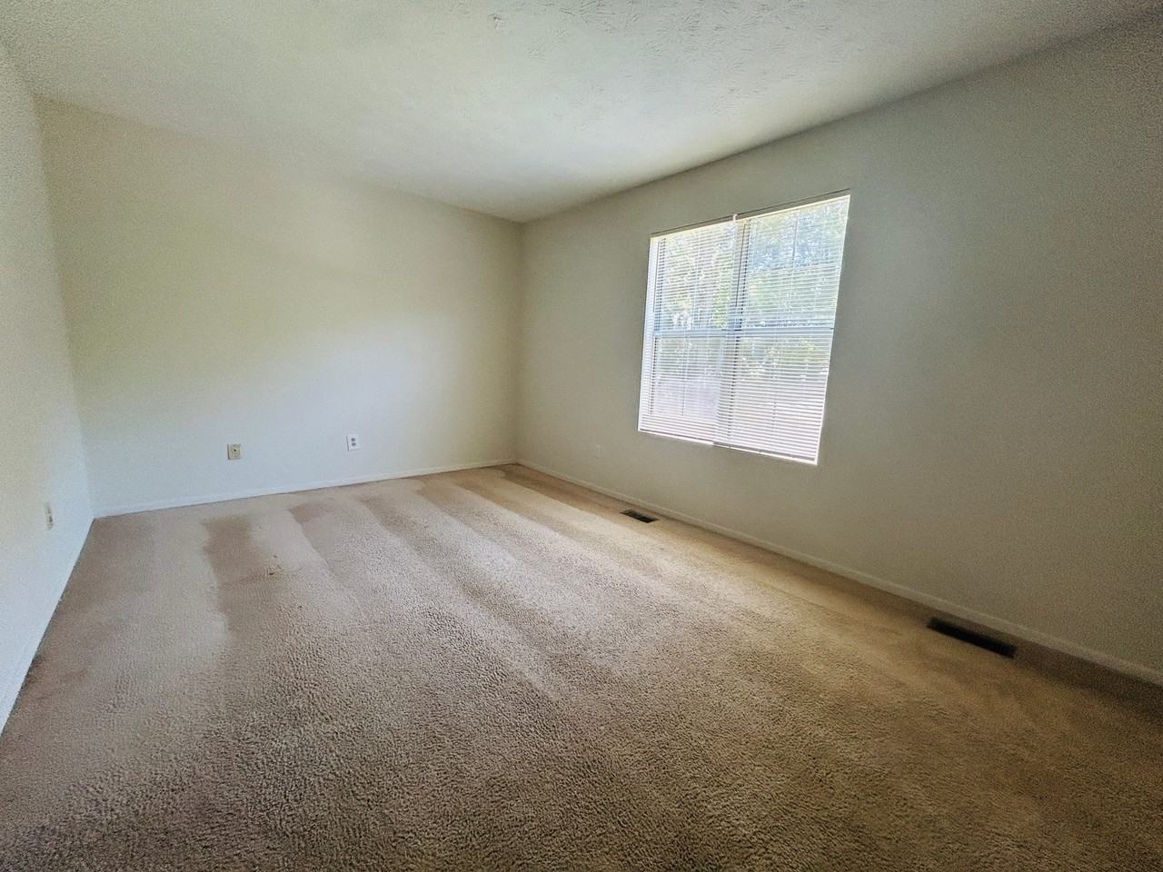 3198 Shadow Walk Ln #1 - Photo 7 of 11