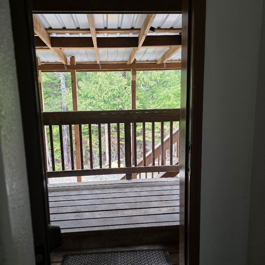 11184 Alderwood St #1 - Photo 5 of 10
