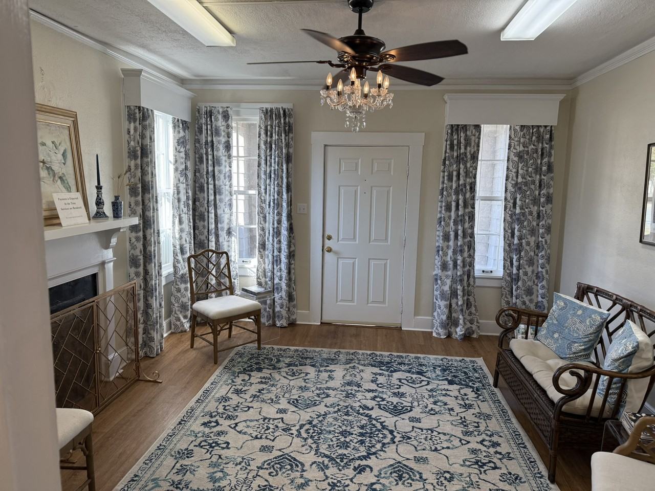 102 Barnes Mill Rd #1 - Photo 3 of 18