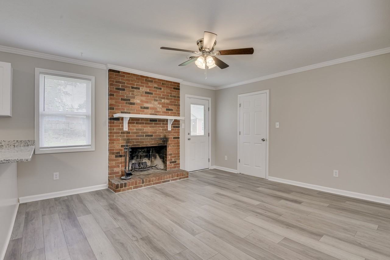 250 Almon Ct #1 - Photo 3 of 30