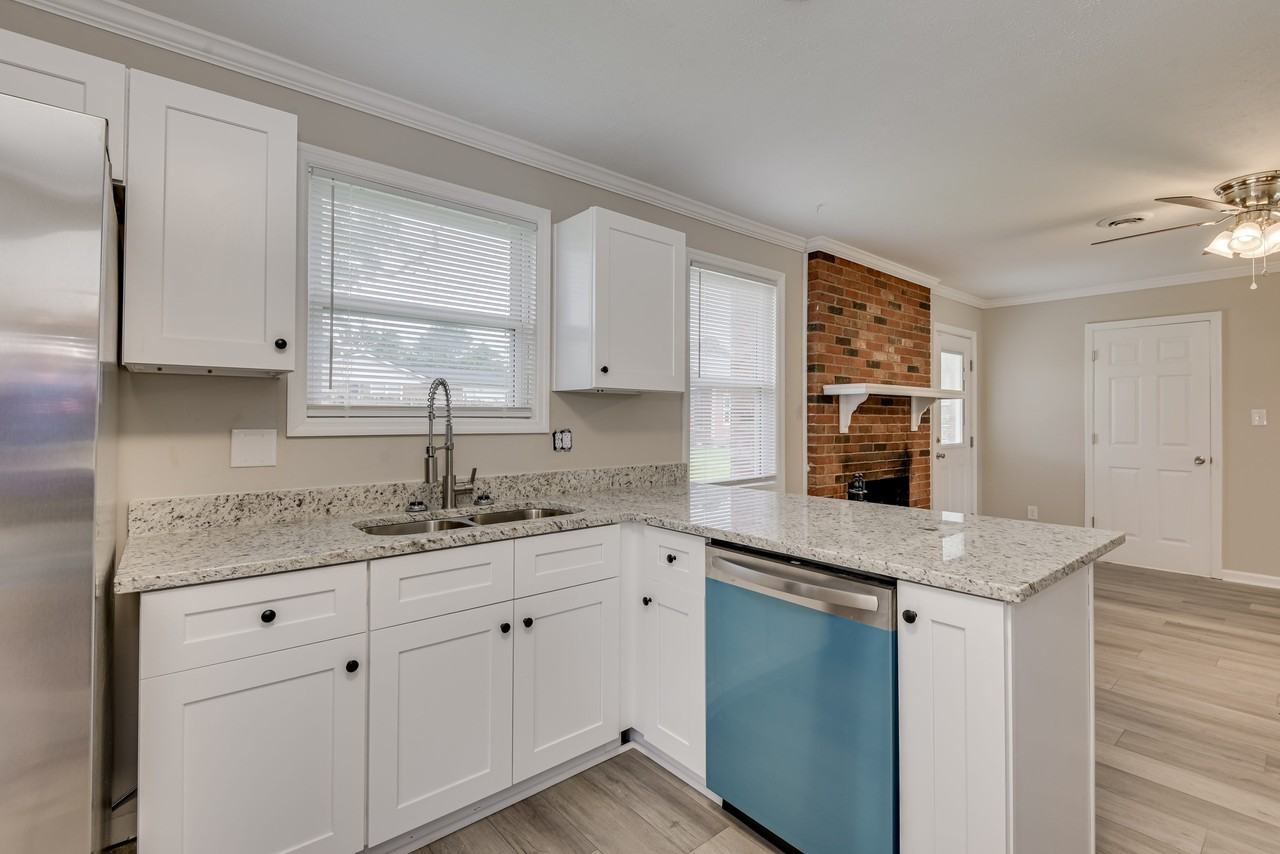 250 Almon Ct #1 - Photo 7 of 30