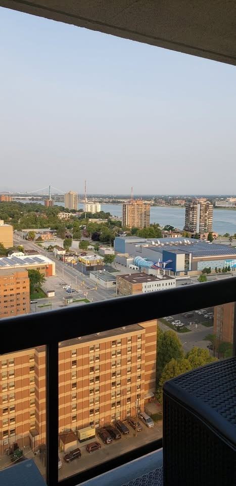 150 Park Street West #2316 - Photo 3 of 10