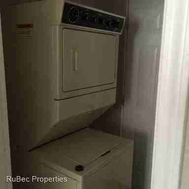 1224 Dade St - Photo 2 of 19