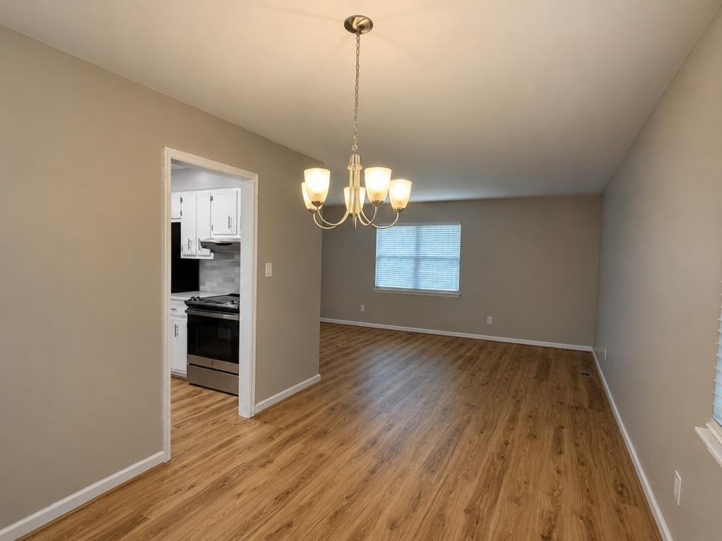 247 Brookside Ct - Photo 5 of 23
