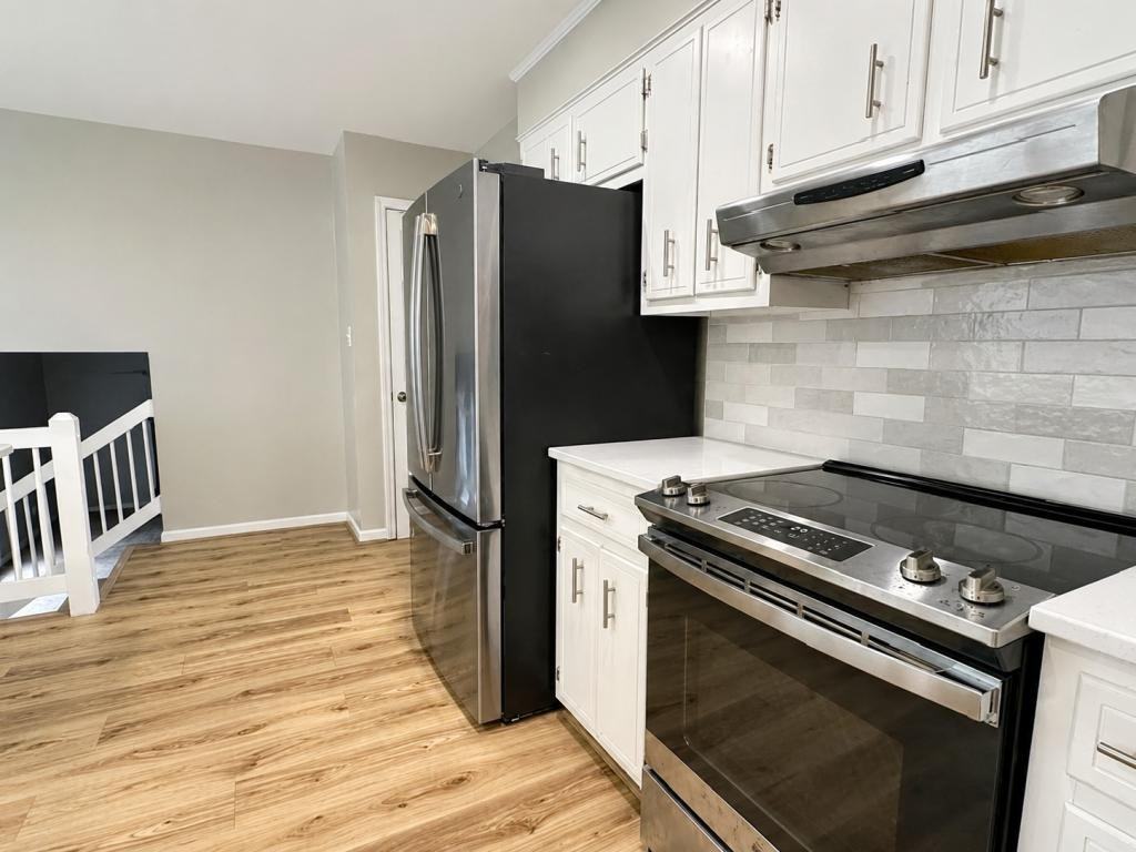 247 Brookside Ct - Photo 6 of 23