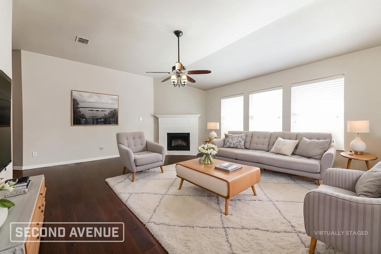 2121 Juniper Dr - Photo 2 of 19