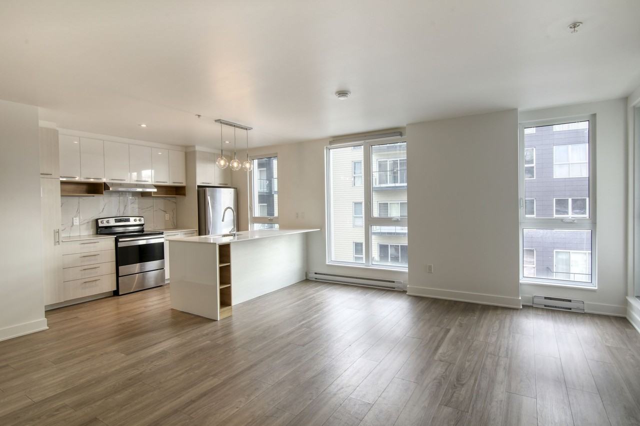 9675 Av Papineau — photo 1