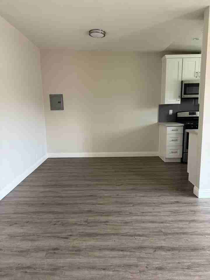 1027 S. Atlantic Blvd - Photo 6 of 39