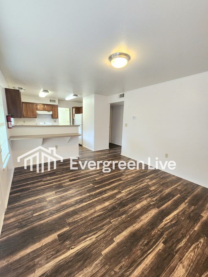 4204 Lew Wallace Dr - Photo 7 of 26
